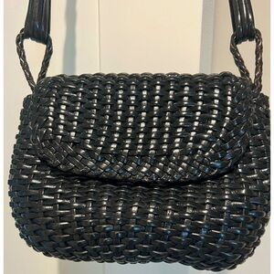 Vintage Bonavi Handmade Leather Basketweave Black Crossbody